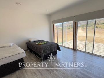 Hermosa Casa en parcela de 18.267 m/2 en La Foresta de Zapallar