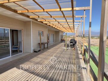 Hermosa Casa en parcela de 18.267 m/2 en La Foresta de Zapallar