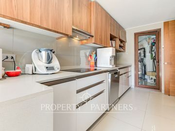 Las Malvas, duplex con increíble terraza y quincho en azotea
