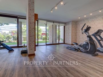 Las Malvas, duplex con increíble terraza y quincho en azotea