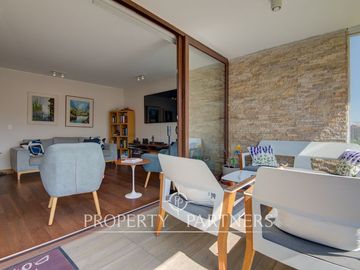 Las Malvas, duplex con increíble terraza y quincho en azotea