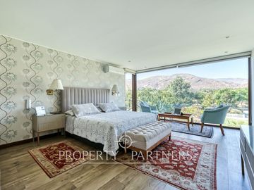 Piedra Roja, Moderna e impecable casa en Exclusivo Condominio con Cancha de golf