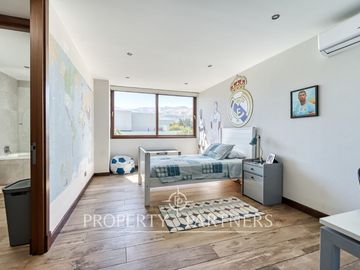 Piedra Roja, Moderna e impecable casa en Exclusivo Condominio con Cancha de golf