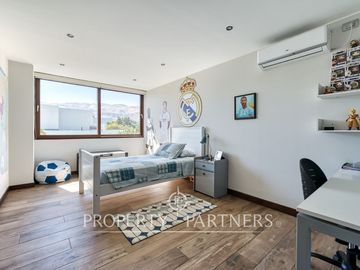 Piedra Roja, Moderna e impecable casa en Exclusivo Condominio con Cancha de golf