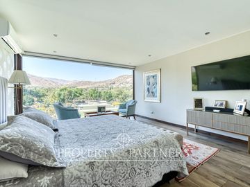 Piedra Roja, Moderna e impecable casa en Exclusivo Condominio con Cancha de golf
