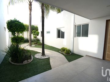 DEPARTAMENTO EN VENTA ZONA UMAD Y CAMINO REAL A CHOLULA