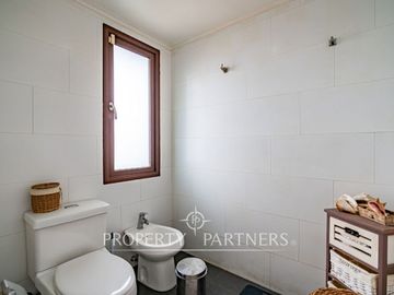 Impresionante Casa en Venta con una Espectacular Vista en La Herradura
