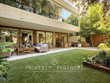 Cómodo departamento con jardín, Dehesa Central