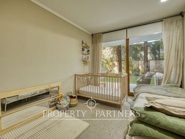 Cómodo departamento con jardín, Dehesa Central