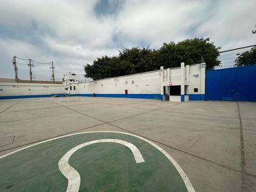 ALQUILER DE ALMACÉN INDUSTRIAL FRENTE AL AEROPUERTO, CALLAO