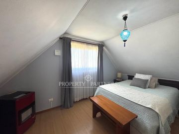 Cómoda y amplia casa en venta,  Lomas de Mirasur.