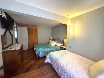 Cómoda y amplia casa en venta,  Lomas de Mirasur.