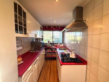 Cómoda y amplia casa en venta,  Lomas de Mirasur.