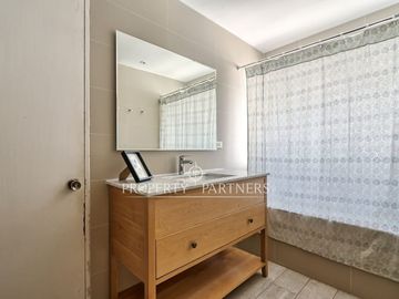 Acogedora, luminosa y remodelada.