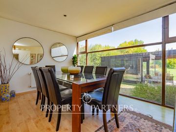 Casa en Parcela en Exclusivo Sector de Pirque, Santa Rita