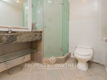 Casa en Parcela en Exclusivo Sector de Pirque, Santa Rita