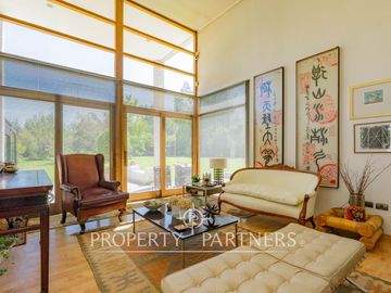 Casa en Parcela en Exclusivo Sector de Pirque, Santa Rita