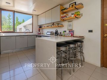 Casa en Parcela en Exclusivo Sector de Pirque, Santa Rita