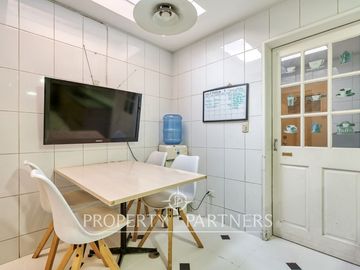 Venta de Hermosa y Gran casa en condominio de Peñalolén