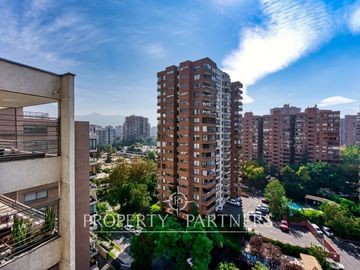 Maravilloso y luminoso duplex con vistas despejadas