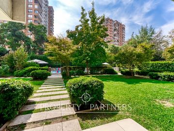 Maravilloso y luminoso duplex con vistas despejadas