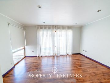 Sólida casa en Peñuelas