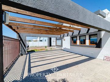 Sólida casa en Peñuelas