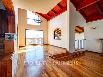 Linda casa en pleno San Joaquin de construcción solida remodelada