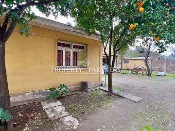 Casa en venta con amplio terreno en el mejor lugar de San Miguel