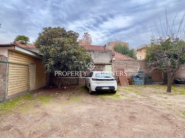 Casa en venta con amplio terreno en el mejor lugar de San Miguel