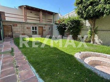 Casa de desniveles en Venta en Loma Dorada - (3)