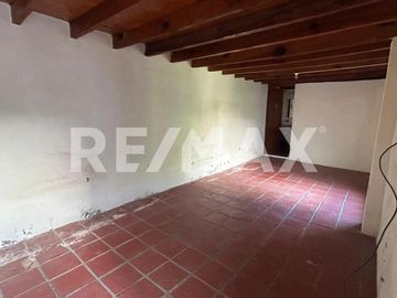 Casa de desniveles en Venta en Loma Dorada - (3)