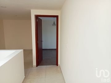 CASA EN VENTA NUEVA Y AMPLIA, ZONA PLAZA SAN DIEGO, SAN PEDRO CHOLULA.
