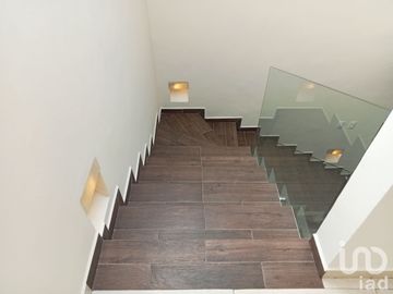CASA EN VENTA NUEVA Y AMPLIA, ZONA PLAZA SAN DIEGO, SAN PEDRO CHOLULA.