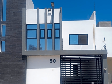 CASA EN  VENTA CIRCUITO GRIBRALTAR 50 EN FRAC GIBRALTAR  CORREGIDORA