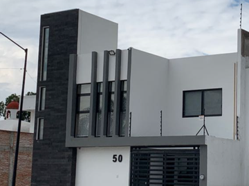 CASA EN  VENTA CIRCUITO GRIBRALTAR 50 EN FRAC GIBRALTAR  CORREGIDORA