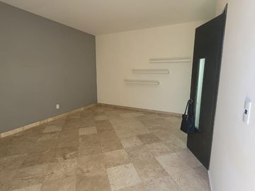 Casa en Residencial Santa Fe, León, Gto. $4.3 MDP, recámara en planta baja