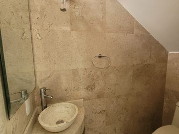 Casa en Residencial Santa Fe, León, Gto. $4.3 MDP, recámara en planta baja