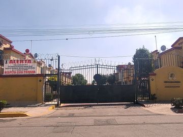 Casa en venta en Urbi villas Tecámac