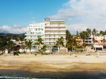 Departamento Frente al Mar en Venta, NAARENA Beach Front, Zona Dorada Bucerias, Nayarit.