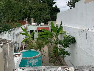 CASA EN VENTA PARA REMODELAR, EN EL CENTRO DE MÉRIDA, CERCA PASEO DE MONTEJO