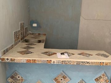 CASA EN VENTA PARA REMODELAR, EN EL CENTRO DE MÉRIDA, CERCA PASEO DE MONTEJO