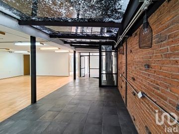 Venta de CASA/OFICINA en Romulo O´Farril