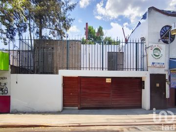 Venta de CASA/OFICINA en Romulo O´Farril