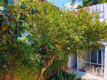 Venta de CASA/OFICINA en Romulo O´Farril