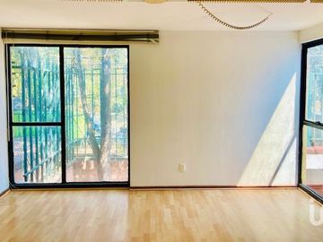 Venta de CASA/OFICINA en Romulo O´Farril