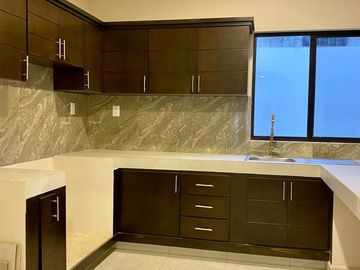 CASA EN VENTA COL REVOLUCION VERDE TAMPICO TAMAULIPAS