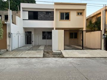 CASA EN VENTA COL REVOLUCION VERDE TAMPICO TAMAULIPAS