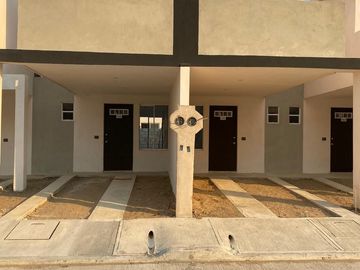CASAS  DUPLEX PREVENTA FRACC SANTA MONICA  EN ALTAMIRA TAMAULIPAS