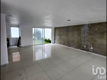 Casa en Venta en Lomas de San Miguel Puebla, Puebla